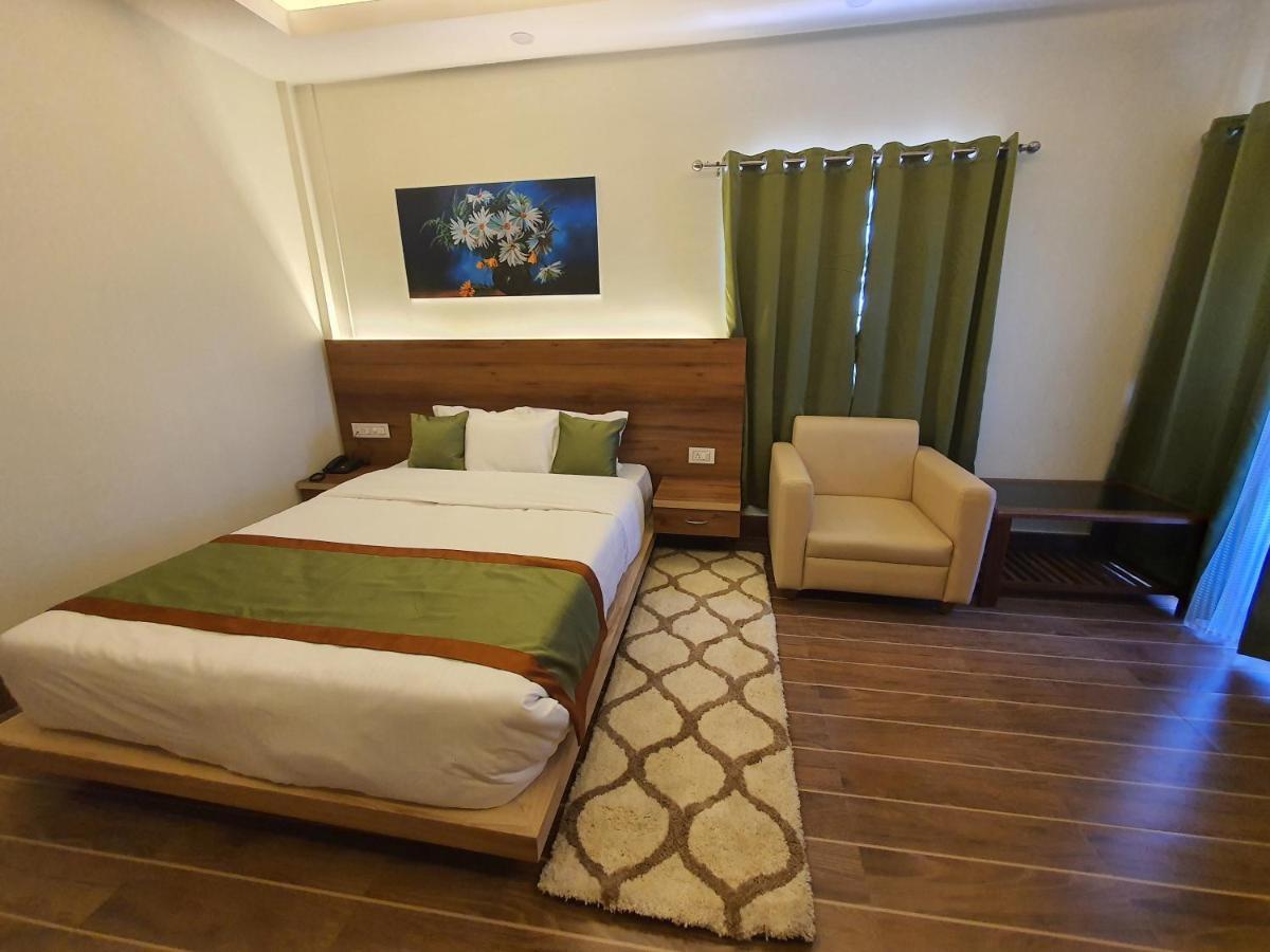 Hotel Deo Volente Sivasagar Extérieur photo