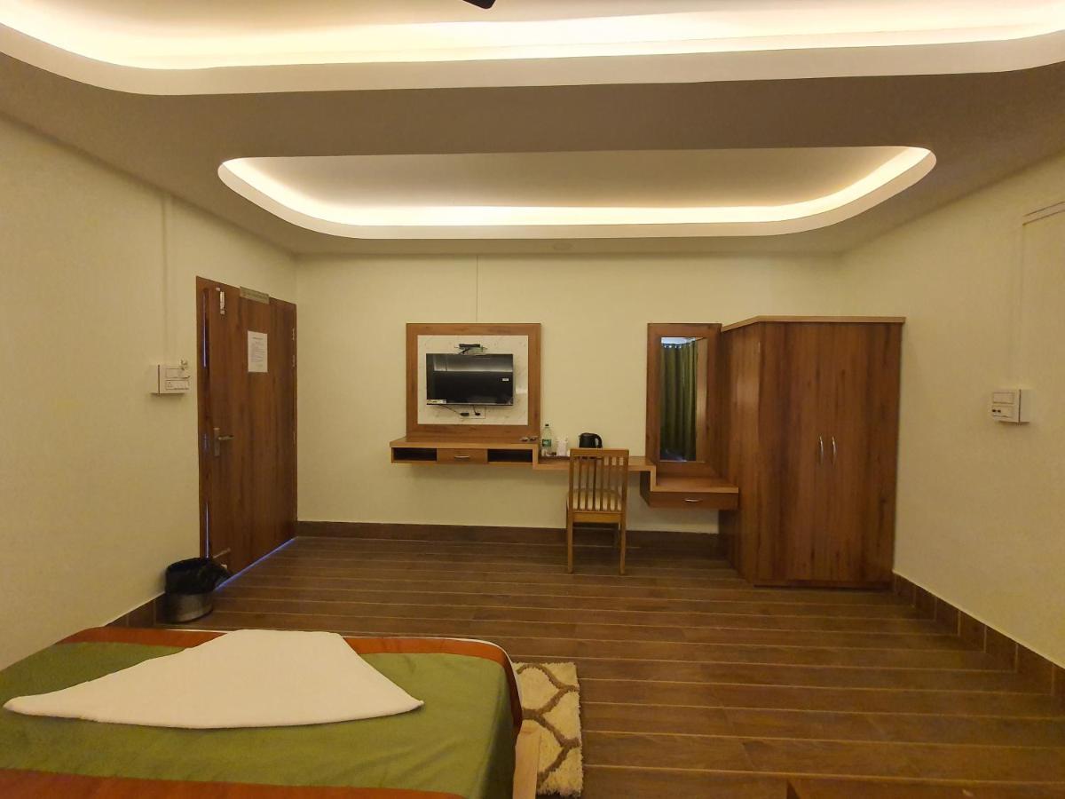 Hotel Deo Volente Sivasagar Extérieur photo