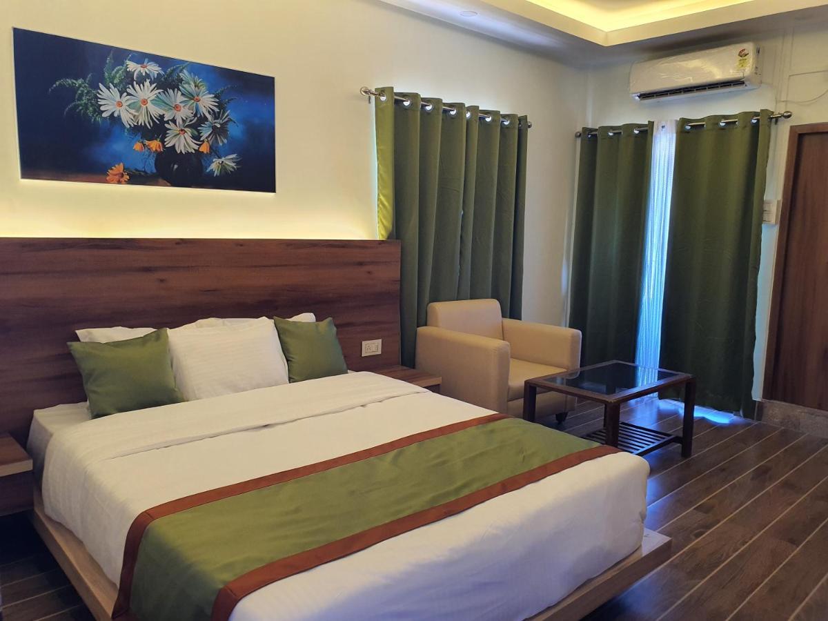 Hotel Deo Volente Sivasagar Extérieur photo
